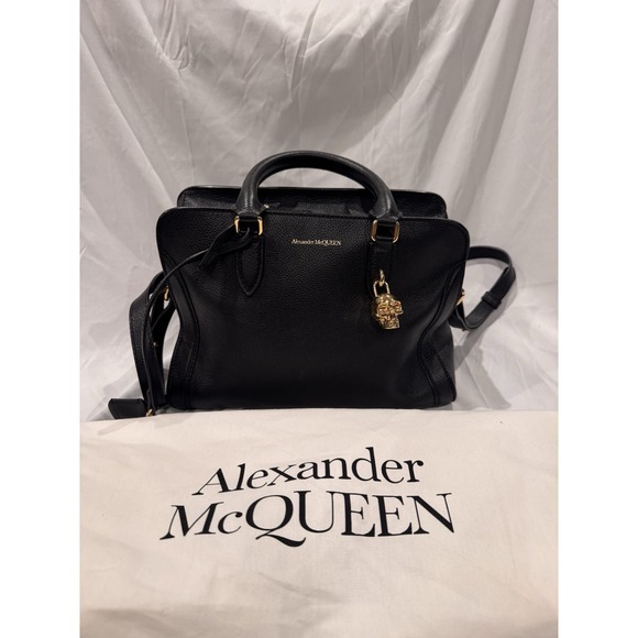 Alexander McQueen Handbags - Alexander McQueen Skull Crossbody Bag Black Pebbled Leather Gold Hardware